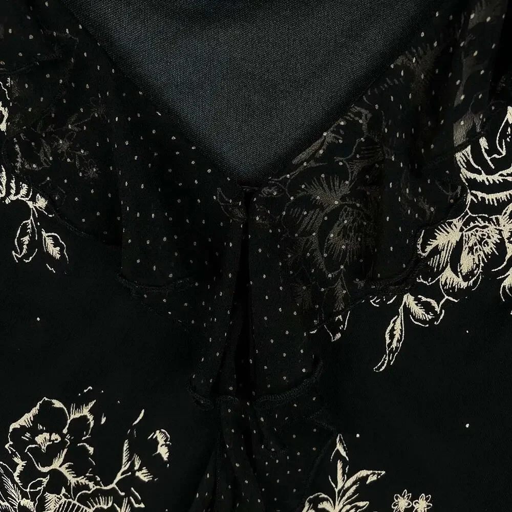 Jonathan Martin 100% Silk Floral Top Size Medium - Picture 5 of 11